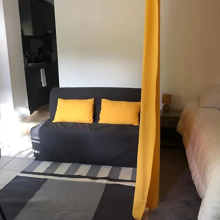 Holiday home Le Moulin De Vaugien Saint-Remy-les-Chevreuse